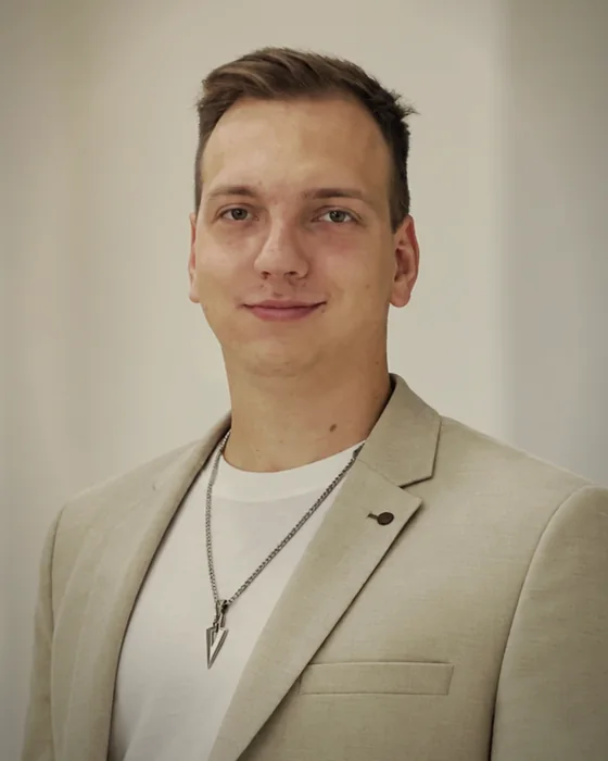 Сергій, засновник Latum